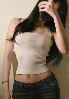 petite escort from South Korea