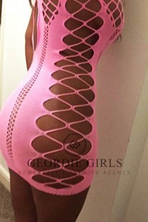 Amber escort available in Newcastle