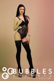 Escort Nicola with black hair