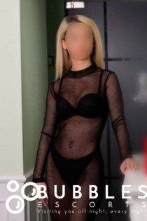Jenifer escort available in London