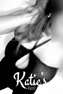 Maya escort available in Kent