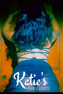 Kendal escort available in Kent