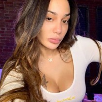 marieanne C bust size Natural