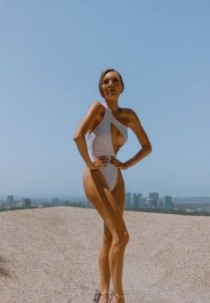 Russian escort ARIANNA