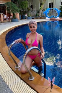 Jinny 25 years old girl