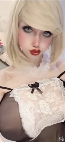 BlondieAnalQueen