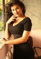 Mumbai Deepika 7500INR per hour