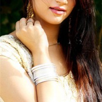 Indian escort PRIYANSHI GHOSHAL AFFECTIONED HOUSEWIFE