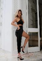 Mia British escort London