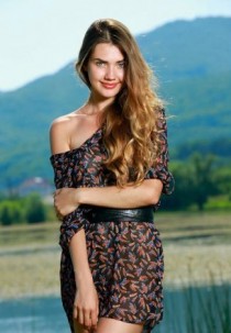 CHARLOTE 23 years old girl