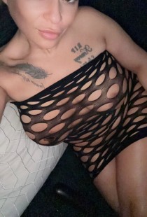 Candice escort available in Essex