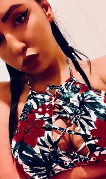 Cindy 150 GBP per hour