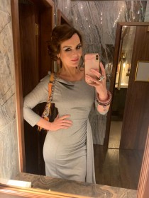 Miss Katie escort available in Chester