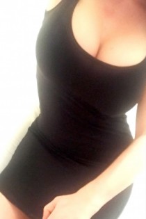 Mia escort available in Colchester