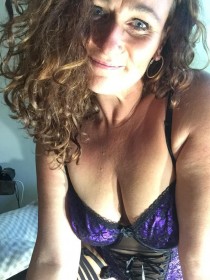British escort Coco