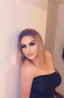 Zina D bust size Natural