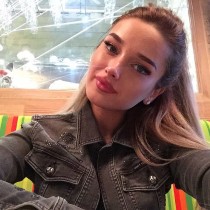 lily escort available in Limassol