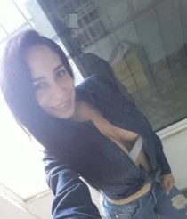 Colombian escort Mari
