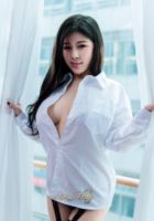 Nicole Chinese escort London