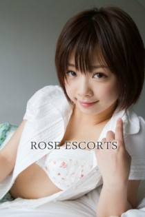 Akiko C bust size Natural