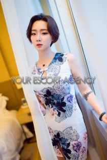 Korean escort Flora