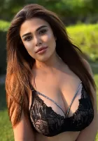 busty escort from United Arab Emirates