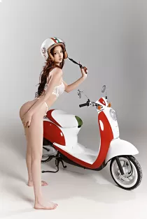 Nikoletta 15794730263 1400 AED per hour