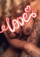 Caribbean bisexual curvy beauty will help you to relax