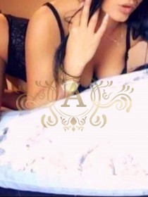 European escort Karina