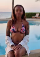 brunette escort from Australia