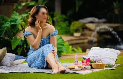 Australian escort Nina Stone