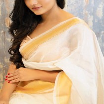 Indian escort HASINA KAPOOR
