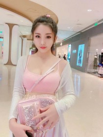Malaysian escort Peggy