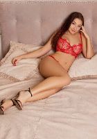 United Arab Emirates sexy and elegant escort provides the perfect GFE experience
