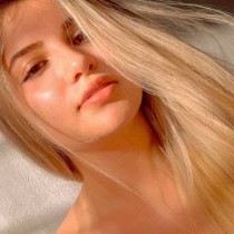 Brazilian escort Aline