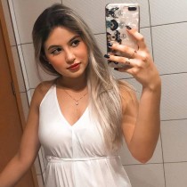 Aline B bust size Naturell
