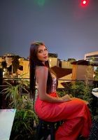 bushra D bust size escort girl - independent escort