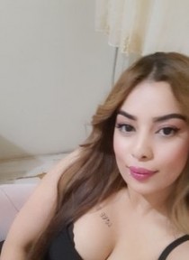 Lebanese escort Esana