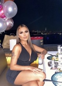 jubaila D bust size Silicone