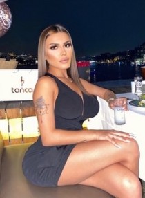 jubaila escort available in Istanbul