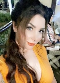 melike escort available in Istanbul