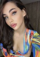 sezen straight escort girl