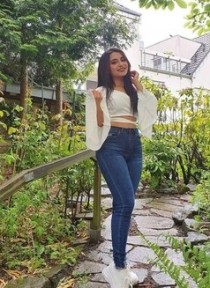 hiranur escort available in Istanbul