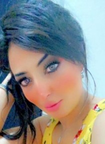 beyza F bust size Natural