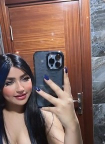dilay D bust size Silicone