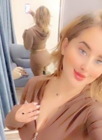 banu E bust size Silicone