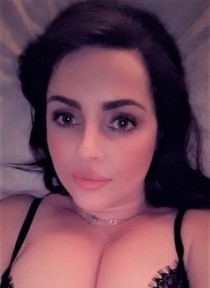 ceylan escort available in Istanbul