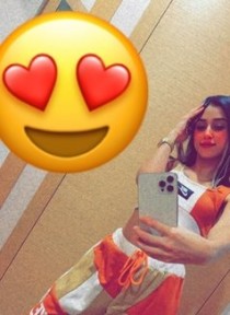 defney escort available in Istanbul