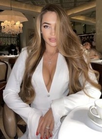 gaye escort available in Istanbul