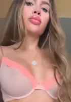blonde escort from Qatar